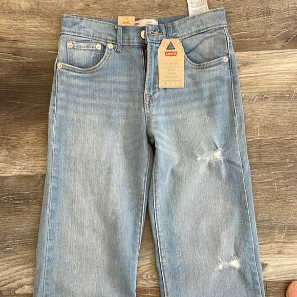 Levi’s girls jeans NWT size 12 - Picture 2 of 3